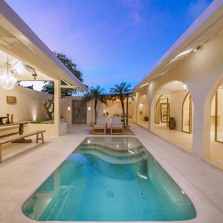 Villa Stella: 2Br Vibrant Mediterranean Oasis Canggu  Bagian luar foto