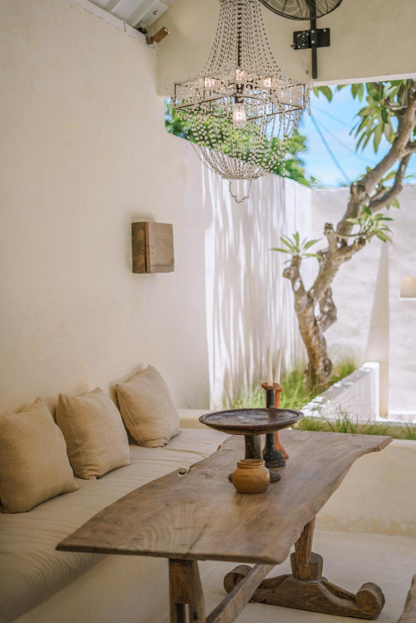 Villa Stella: 2Br Vibrant Mediterranean Oasis Canggu  Bagian luar foto